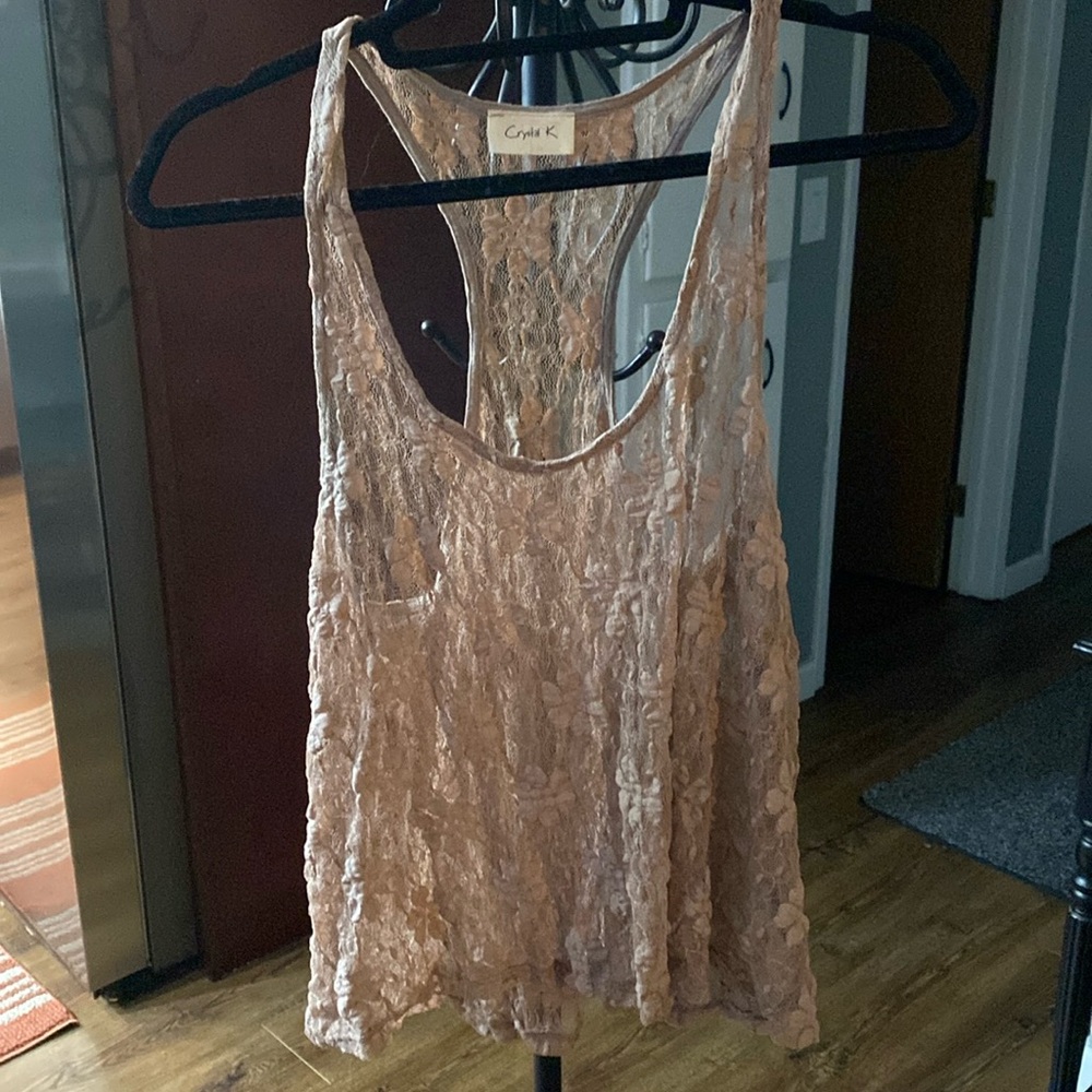 🤎 Crystal K lace tank 🤎